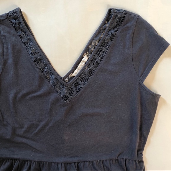 Lauren Conrad Gray V-Neck Lace Detail Dress - Picture 4 of 6